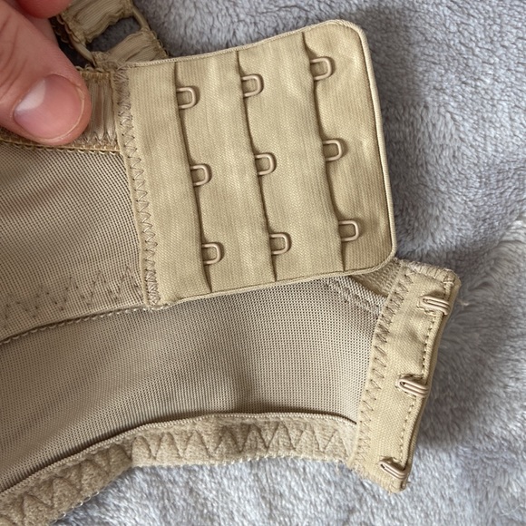 Fit Fully Yours Joyce See-Thru Lace bra in caffe color size 32I - Picture 6 of 6